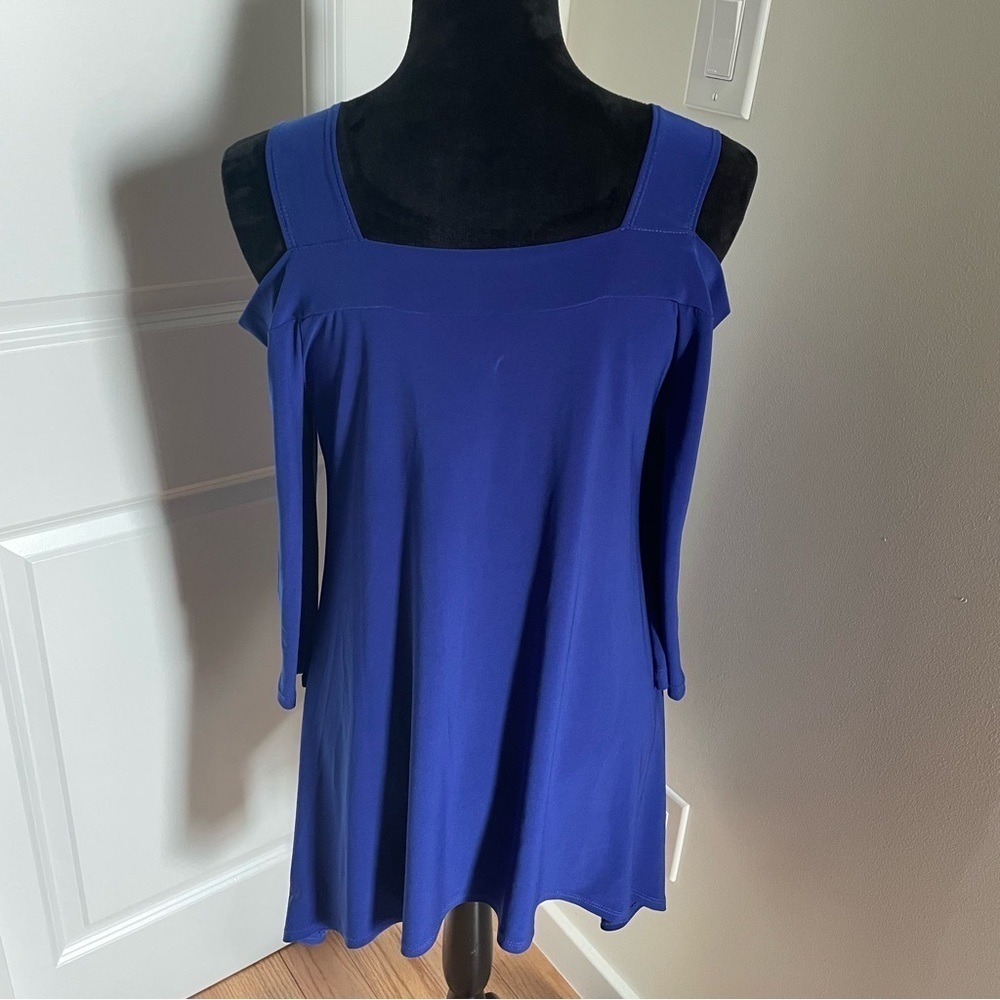 Clara Sun Woo Dark Blue Cold Shoulder 3/4 Sleeve Elastic Tunic Top EUC Size XS - Picture 3 of 9